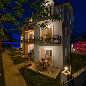 Tatil parkı Infinity Lily